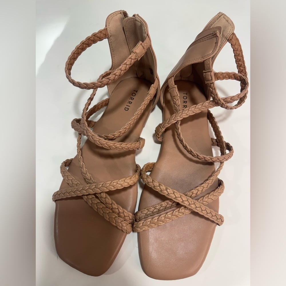 Braided Gladiator Sandal  sz 10 WW
